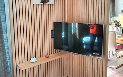 bewegliche Fernsehwand ausziehbar Raumteiler